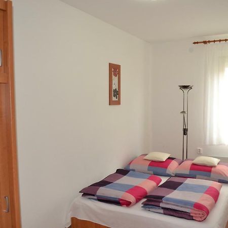 Liliom Apartman Gyula Luaran gambar
